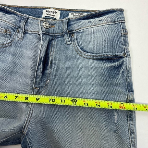 KENSIE Women’s Blue Jeans Sz 6/28 THE EFFORTLESS Skinny Crop Light Wash Pockets - Picture 9 of 13
